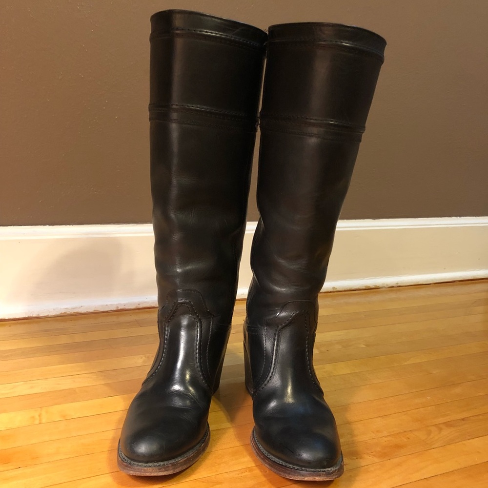 Frye Jane Extended Calf in Black